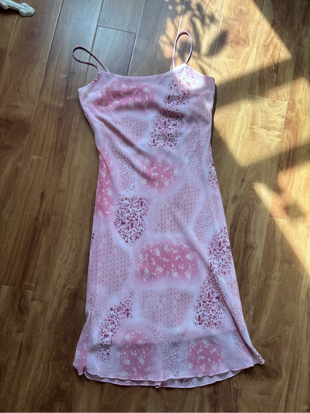 Vintage Pink Floral Slip Dress with Spaghetti Straps - Picture 9 of 15